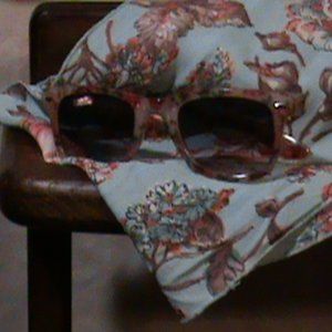 Solor Accents sunglasses, plastic framed floral print design